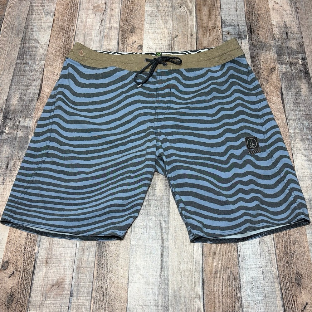 Volcom Board Shorts Men 36 Blue Gray Striped Surf Swim Beach Drawstring